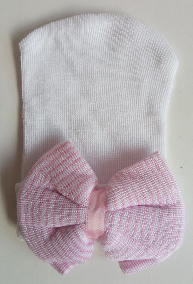 newborn muts wit newborn muts wit